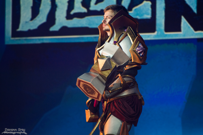 Illustration for article titled The Most Mind-Blowing and Astonishing Cosplay From BlizzCon 2015!
